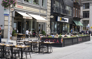 an outdoor restaurant in midtown manhattan